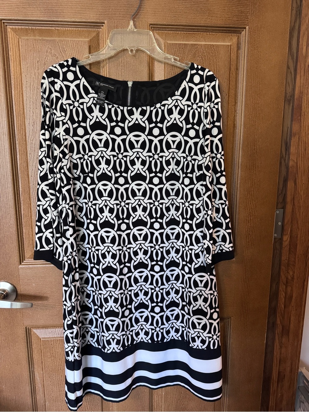 INC Black & White Geometric Shift Dress. Lined. Size PL